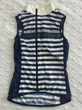 Rapha cycling gilet/vest in Navy and White